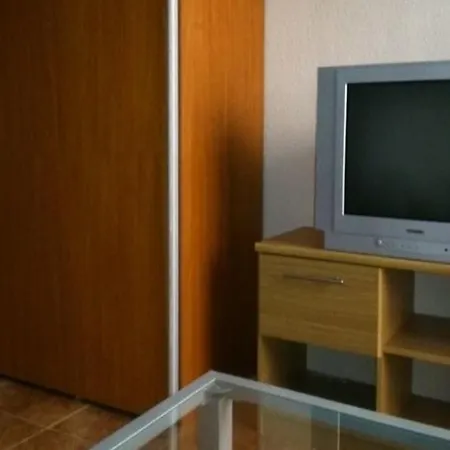 アパート Gandia 3000 ベルレガート