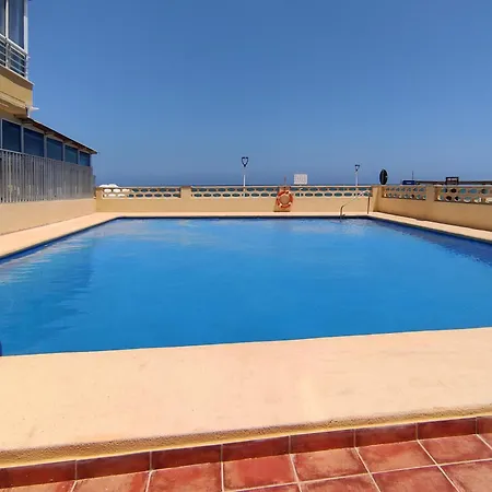 Gandia 3000 アパート